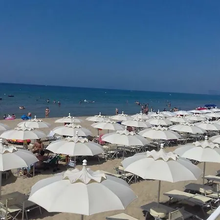 Ganimede Сasa de vacaciones Sperlonga